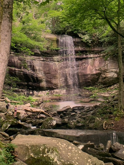 Rainbow Falls trail in the Great Smoky Mountains, Gatlinburg, Tennesse