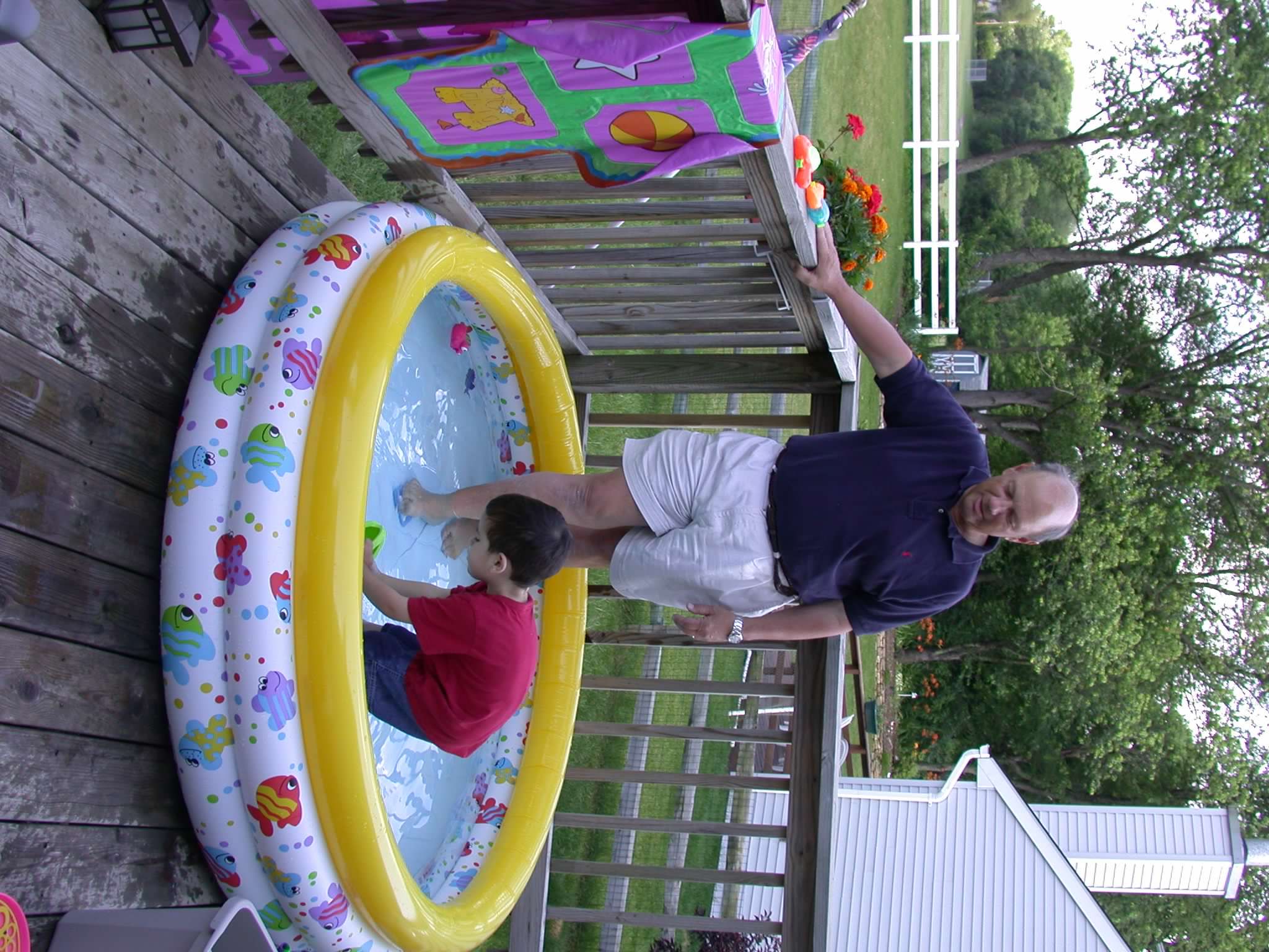 Don and F3 play in a small pool